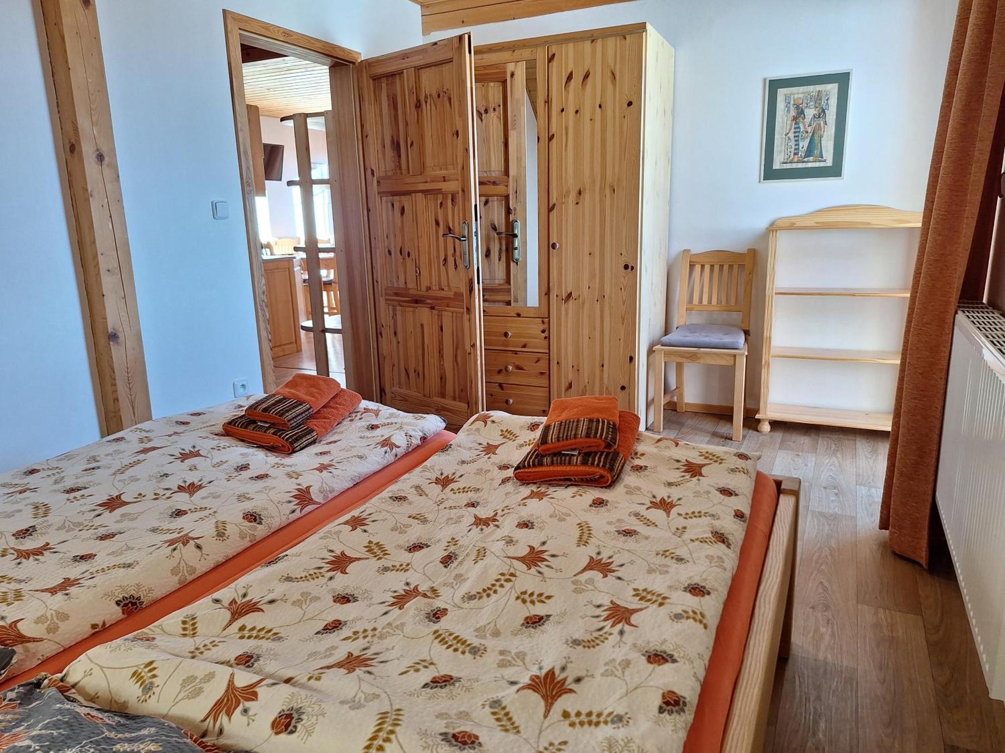 Apartmany Ester Рокицани Экстерьер фото