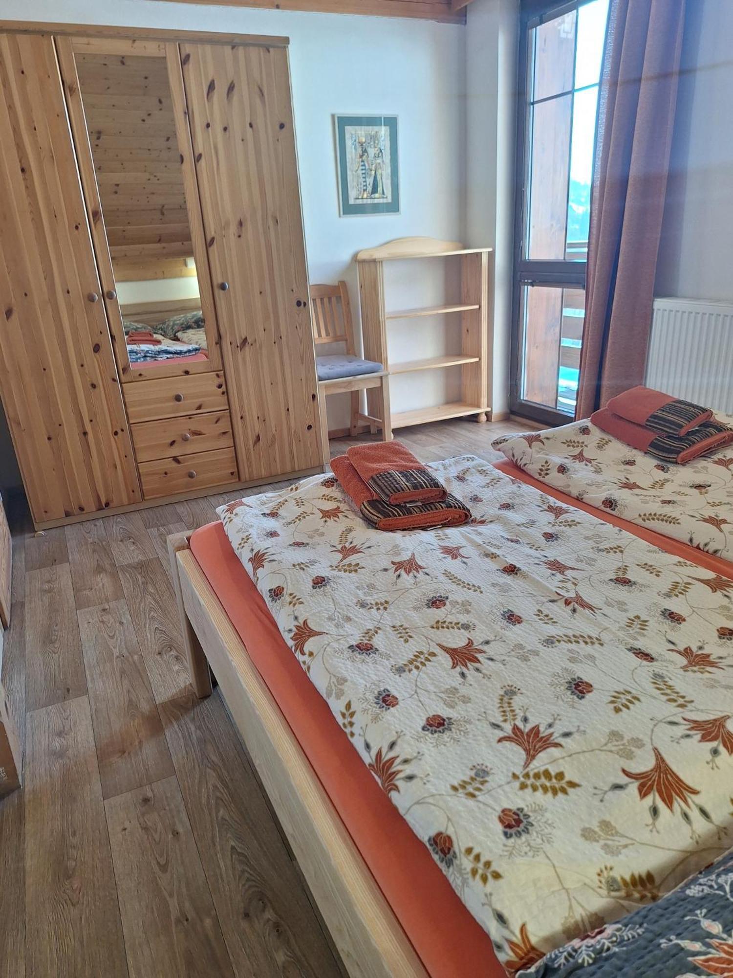 Apartmany Ester Рокицани Экстерьер фото