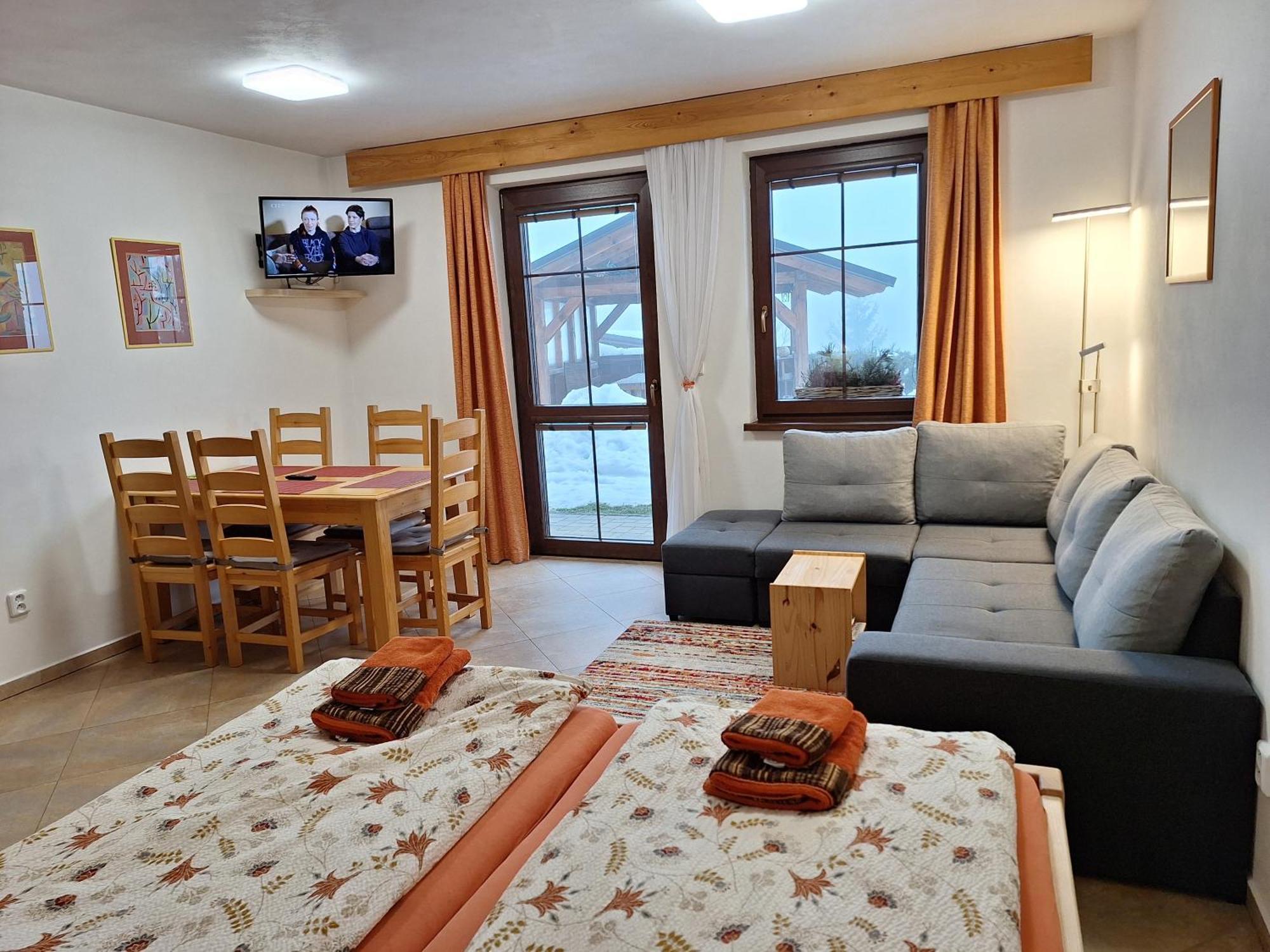 Apartmany Ester Рокицани Экстерьер фото